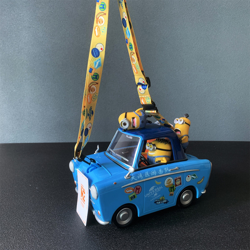 Home Cinema Outdoor - Universal Studios Car Shaped Popcorn Bucket